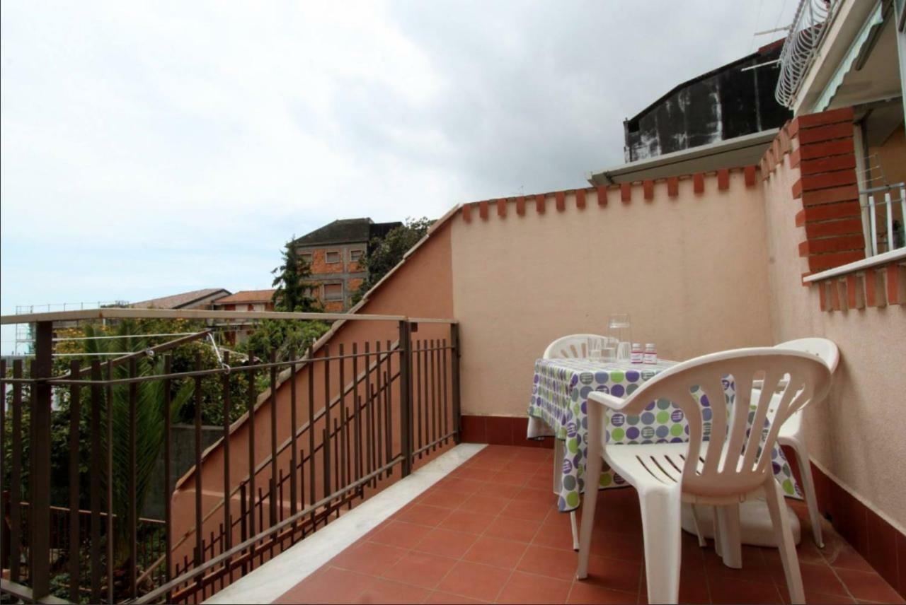 Casa Rocca D'Api Villa Zafferana Etnea Luaran gambar
